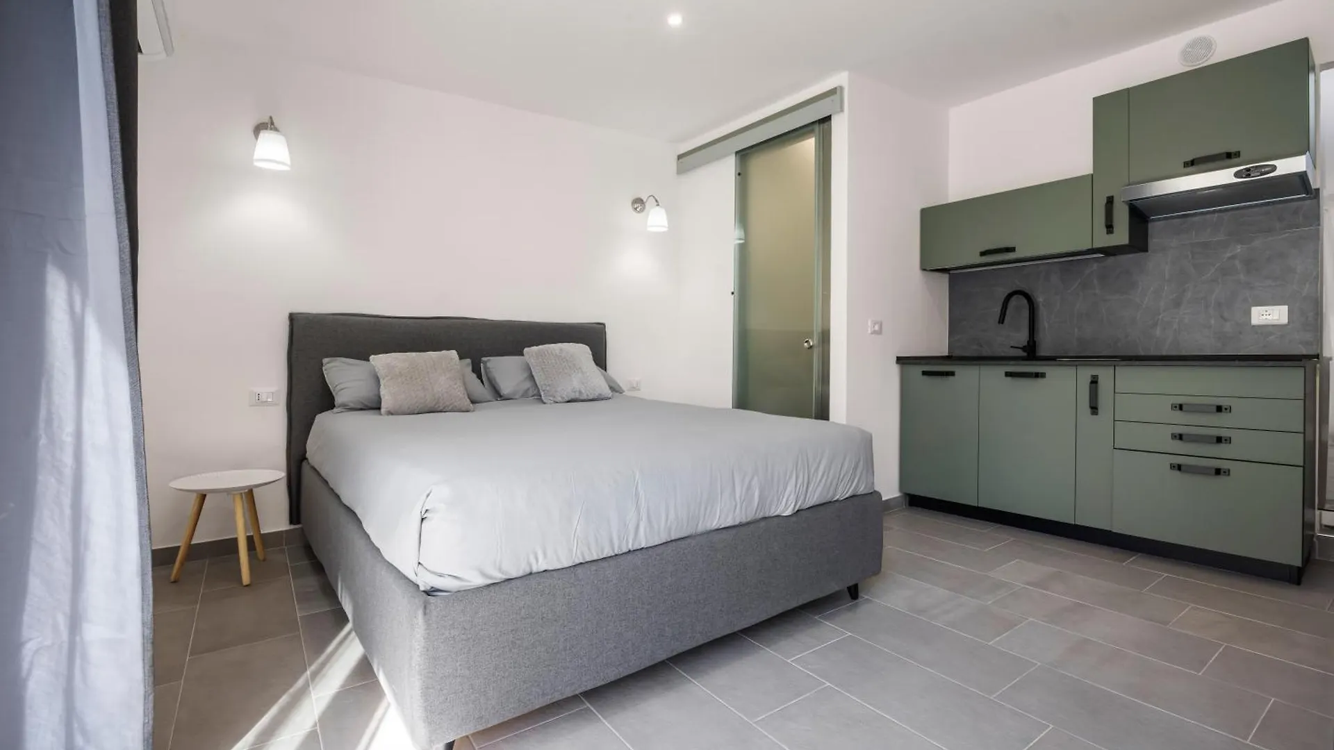 Dream Holidays - Apartments Παλέρμο